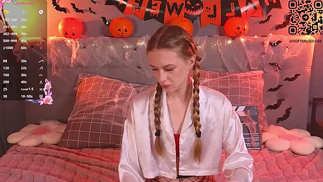 Snapshot of soft_babe chatting on November 2, 2025, 7:38 pm soft babe online show from November 2, 2025, 7:38 pm