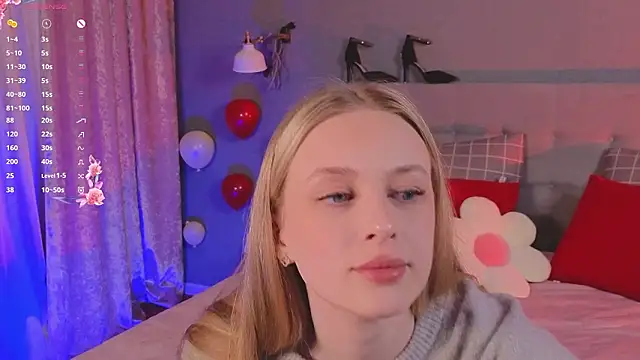 Snapshot of soft_babe chatting on February 20, 2026, 9:37 pm soft babe online show from February 20, 2026, 9:37 pm