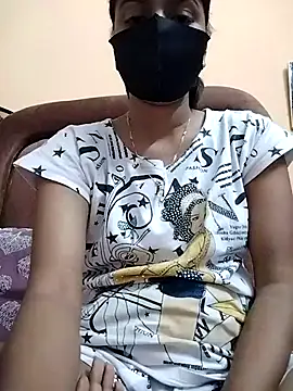 fuungirl38 online show from April 12, 2026, 4:45 pm