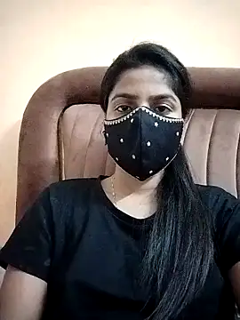 fuungirl38 online show from April 18, 2026, 8:53 pm