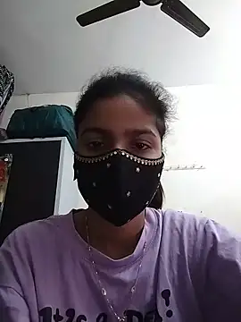 fuungirl38 online show from June 5, 2026, 5:25 am
