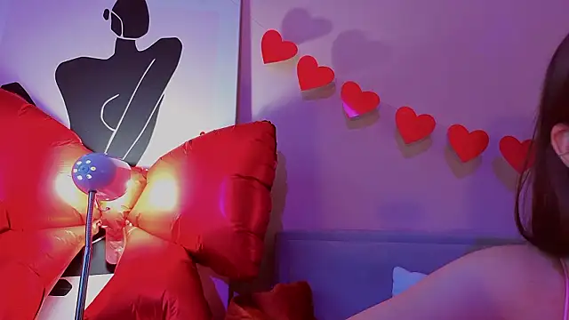 Snapshot of Mia_Luw chatting on February 17, 2026, 3:25 am Mia Luw online show from February 17, 2026, 3:25 am