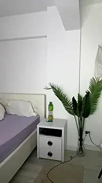 Snapshot of Celine_Roxelle chatting on July 4, 2026, 1:28 pm Celine Roxelle online show from July 4, 2026, 1:28 pm