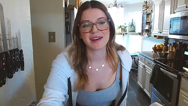 rileydepp online show from March 10, 2025, 7:07 pm