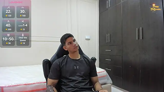 ANDRES STUD online show from April 14, 2026, 3:56 am