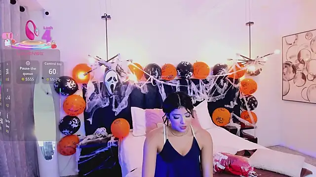 nattashaa7 online show from October 31, 2025, 11:11 am