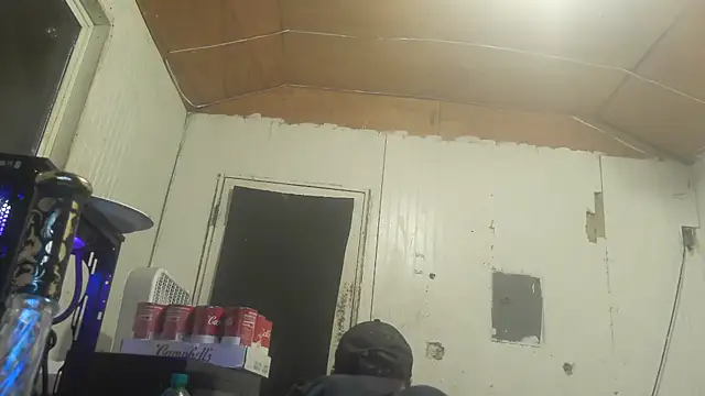 nuttyking2022 online show from October 10, 2025, 6:34 am