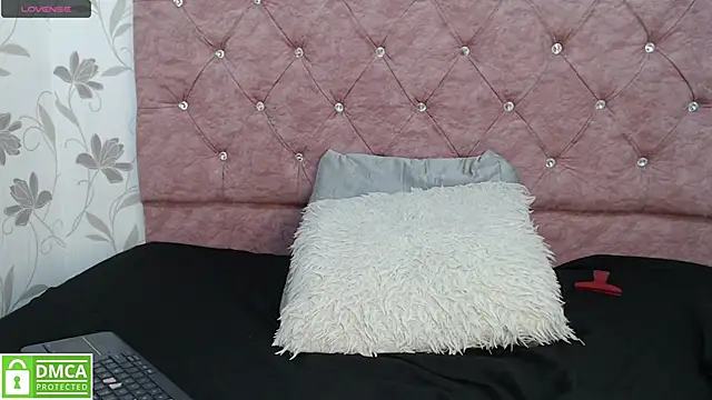 Snapshot of Emmaa_dia chatting on February 10, 2025, 11:55 pm Emmaa dia online show from February 10, 2025, 11:55 pm