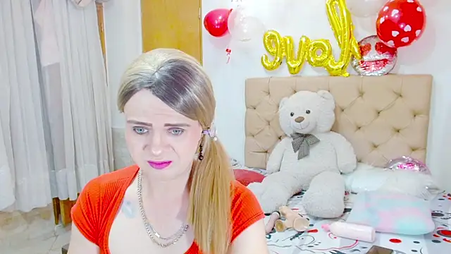 Dolldirtyxxx online show from March 1, 2026, 8:00 pm