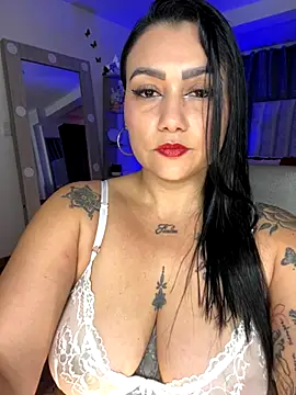 Madissonlove 1 online show from November 9, 2025, 3:49 am