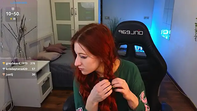 Snapshot of Katy_diamond_ chatting on March 12, 2025, 7:57 am Katy diamond online show from March 12, 2025, 7:57 am