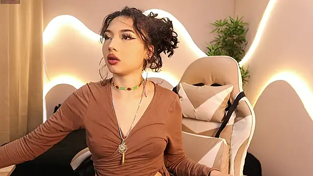 xamixa  online show from September 27, 2025, 1:16 pm