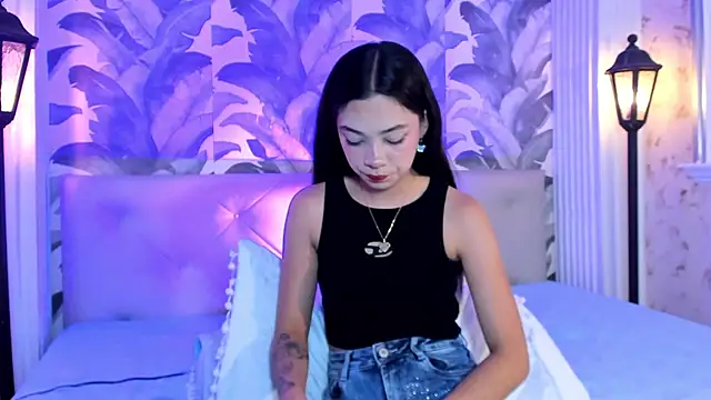 Snapshot of Sami_Evanns chatting on September 23, 2025, 3:20 am Sami Evanns online show from September 23, 2025, 3:20 am