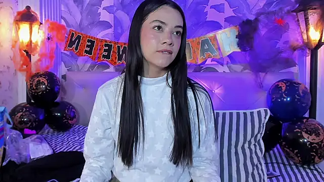 Snapshot of Sami_Evanns chatting on October 30, 2025, 3:30 am Sami Evanns online show from October 30, 2025, 3:30 am