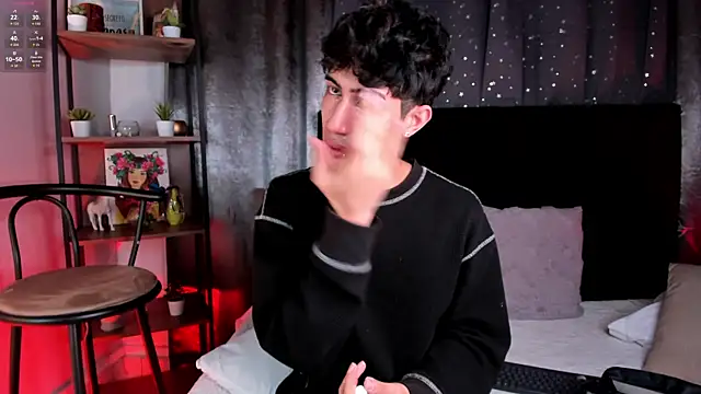 NovaaWheler online show from October 26, 2025, 2:45 pm