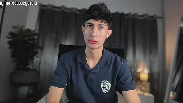 NovaaWheler online show from April 9, 2026, 8:14 pm