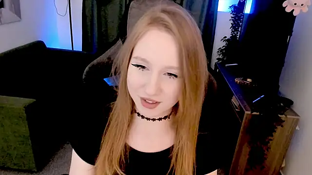 DariaTate online show from April 11, 2026, 11:03 am