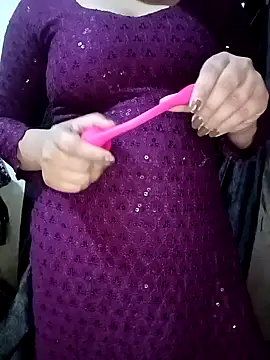 imforyou online show from February 5, 2025, 8:43 am