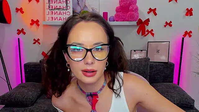 Snapshot of Suga_babe chatting on February 20, 2025, 12:36 pm Suga babe online show from February 20, 2025, 12:36 pm