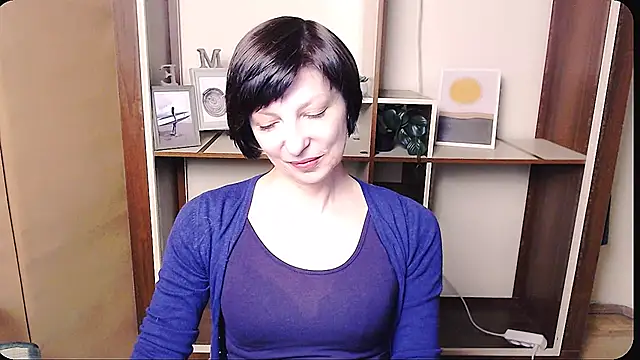  AngeliaFlow  online show from March 30, 2026, 8:26 am