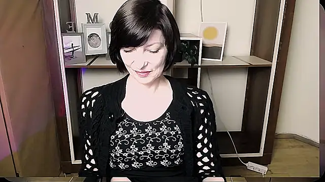  AngeliaFlow  online show from June 2, 2026, 7:32 am