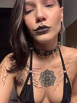 Snapshot of nickelfie chatting on May 17, 2026, 3:08 pm nickelfie online show from May 17, 2026, 3:08 pm