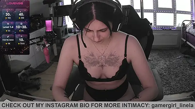 Snapshot of Gamergirl-Linela chatting on June 19, 2026, 3:55 am Gamergirl-Linela online show from June 19, 2026, 3:55 am