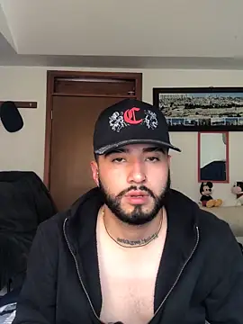 Noa Bonucci online show from February 20, 2025, 6:57 pm