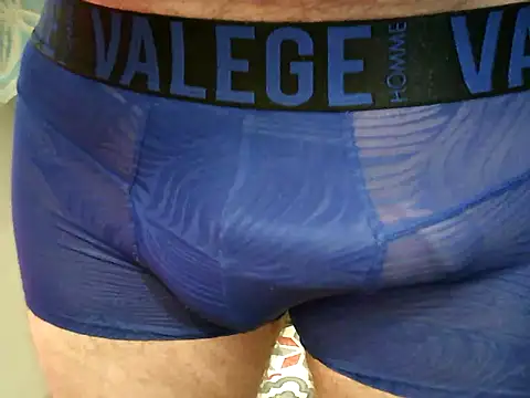 archange 17 online show from September 12, 2025, 3:01 pm