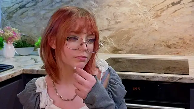 AshleyHandley online show from February 13, 2025, 12:00 pm