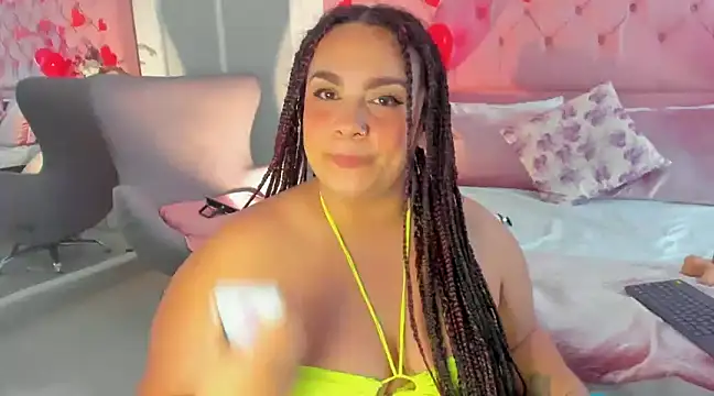 KourtneyEvans online show from February 15, 2025, 8:54 pm