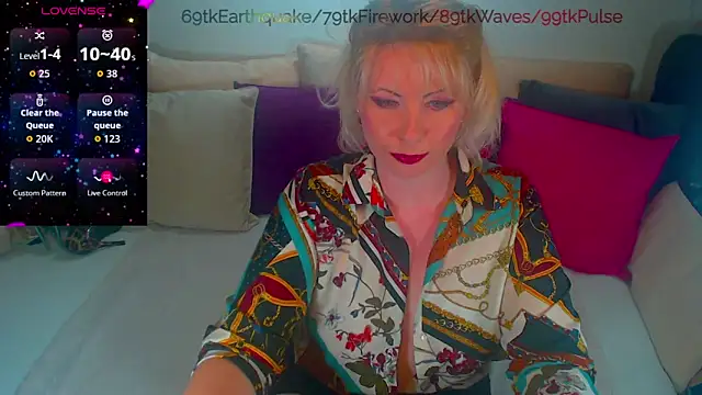 Lex McQueen online show from February 23, 2026, 8:06 pm