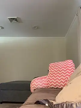 onlyhill online show from March 21, 2025, 7:46 pm