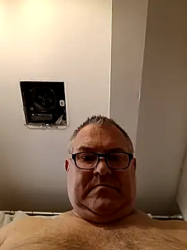 mkestr69 online show from March 21, 2026, 8:56 pm