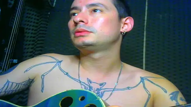 Snapshot of vampireathome chatting on March 4, 2025, 8:02 am vampireathome online show from March 4, 2025, 8:02 am