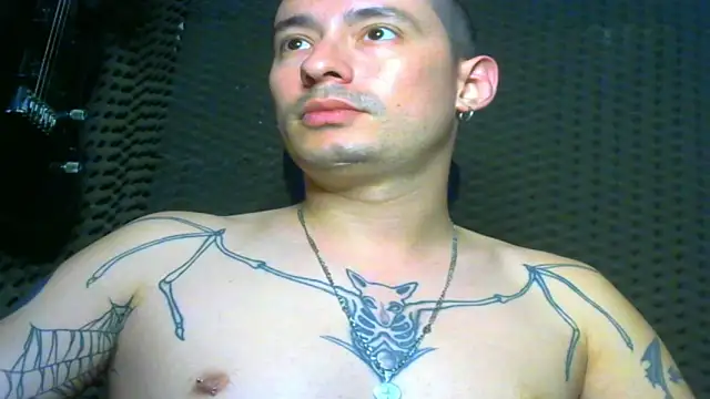 Snapshot of vampireathome chatting on March 14, 2025, 8:53 am vampireathome online show from March 14, 2025, 8:53 am