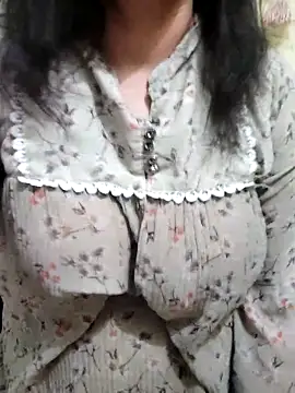 Your cutiepie  online show from March 14, 2025, 2:08 pm