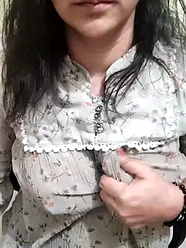 Your cutiepie  online show from March 20, 2025, 12:22 pm