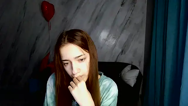 ariana helss online show from March 3, 2025, 2:59 pm