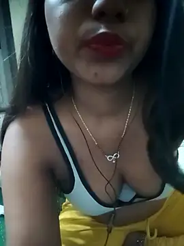 sonicute08 online show from February 6, 2025, 5:51 pm