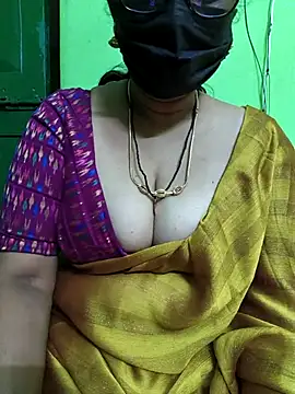 niiveditha online show from March 7, 2025, 4:35 am