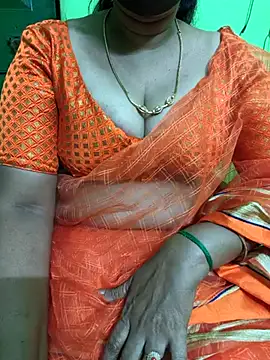 niiveditha online show from March 10, 2025, 11:32 am