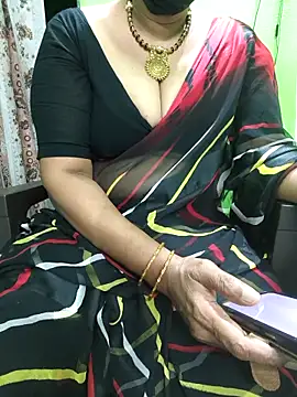 Snapshot of niiveditha chatting on November 16, 2025, 1:11 am niiveditha online show from November 16, 2025, 1:11 am