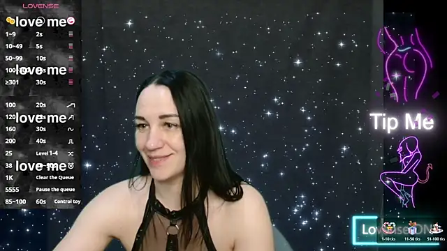 FetishLady89 online show from November 5, 2025, 4:07 pm