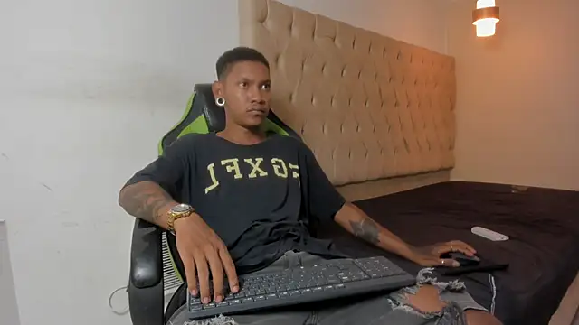 blackdirty420 online show from November 5, 2025, 7:47 pm