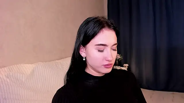 Snapshot of LynnaHandley chatting on February 11, 2025, 6:08 am LynnaHandley online show from February 11, 2025, 6:08 am