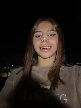 Laura-Khalifa online show from February 20, 2025, 5:23 am