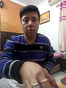 innocentboy1987 online show from January 19, 2026, 5:00 am