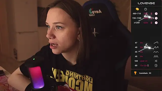 alexa feels  online show from October 3, 2025, 4:15 pm