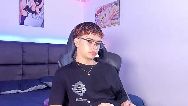 Aiiden 15 online show from October 20, 2025, 12:16 pm